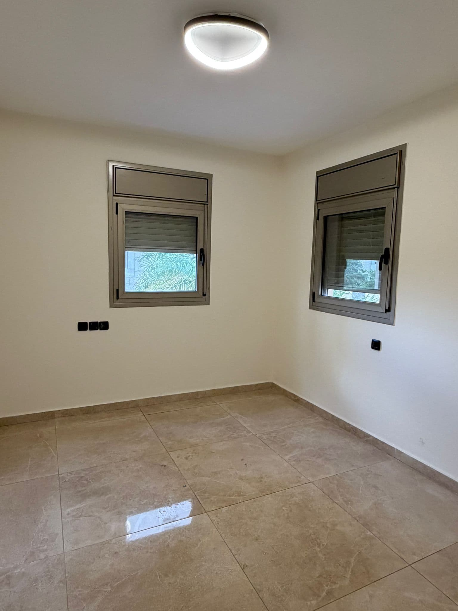 דירה 5 חד׳ למכירה בקרית פנחס אילון, חולון — פנחס אילון 5 - תמונה 5
