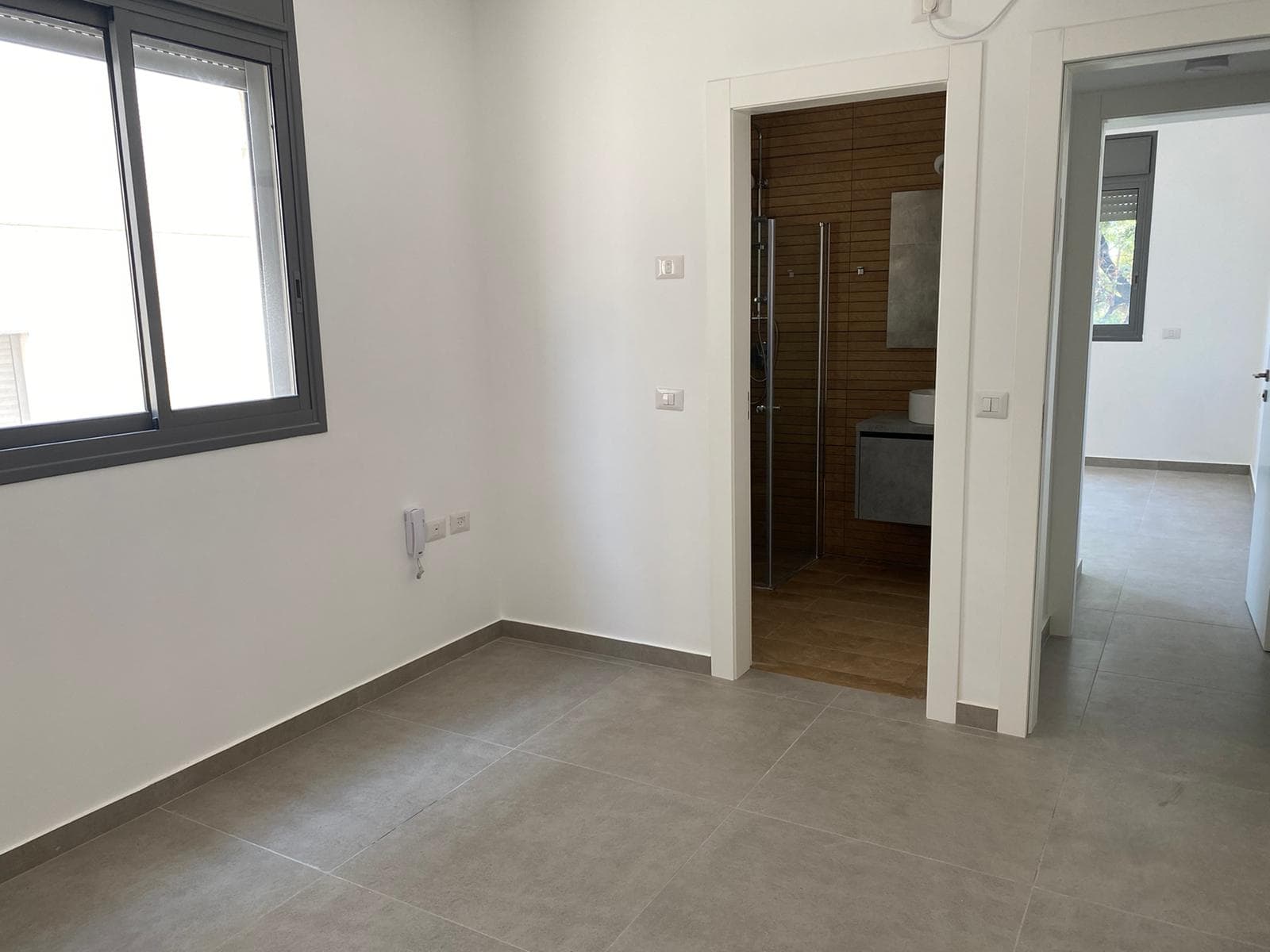 דירה 5 חד׳ להשכרה בקריית עבודה, חולון — ארלזורוב 96 חולון - תמונה 8